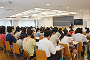 模擬授業 国際政治経済学科