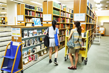 図書館見学