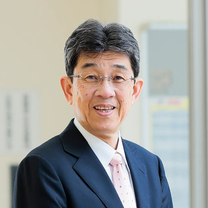 二松学舎大学附属 高等学校長