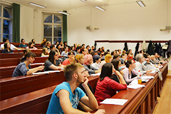 エトヴェシュ・ロラーンド大学で海外派遣講座風景