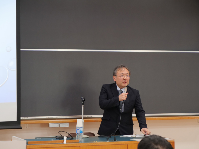 研究報告を行った松野 敏之 国士館大学教授