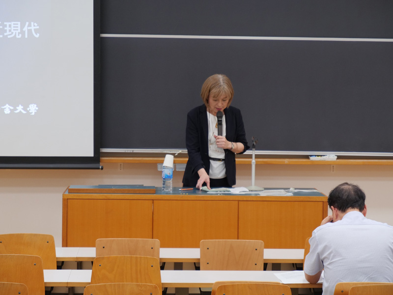 開会挨拶・趣旨説明を行った牧角 悦子 陽明学研究センター長