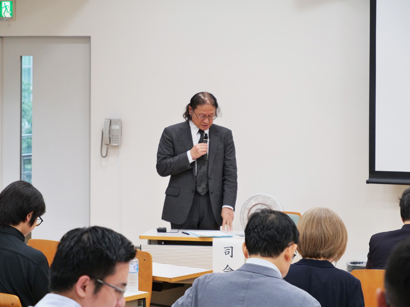 総合司会の田中 正樹 二松学舎大学文学部教授