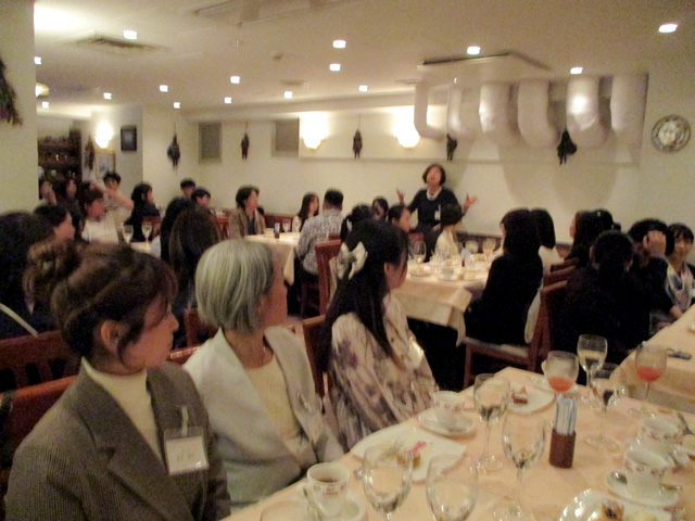 国際交流懇親会を開催しました。