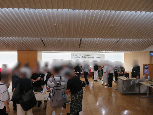 懇親会の様子
