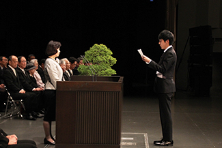 新入生代表による宣誓